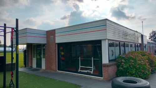 Buitenschilderwerk Tennisclub Lonneker